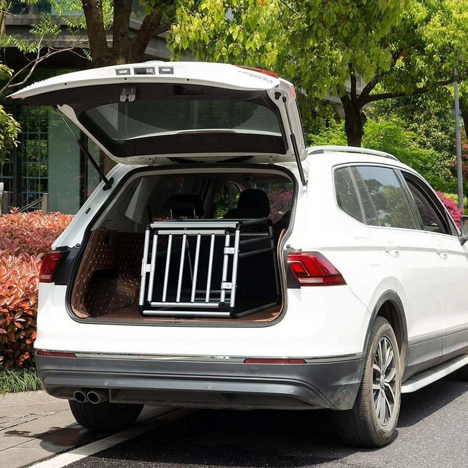 EUGAD Tierreisebox, Hundetransportbox Alu Hundebox Reisebox Autobox für kleine/mittlere Hunde Französische Bulldogge Beagle Terriers Dackel Shiba Inu 69 x 54 x 50 cm L Schwarz 5 EUGAD Tierreisebox, Hundetransportbox Alu Hundebox Reisebox Autobox für kleine/mittlere Hunde Französische Bulldogge Beagle Terriers Dackel Shiba Inu 69 x 54 x 50 cm L Schwarz – Bild 3