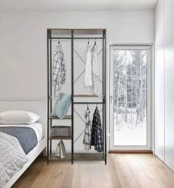 EUGAD Kleiderständer, Garderobenständer mit 7 Ablagen Schwarz-Vintage Schwarz-Hell Eiche -EUGAD Verkäufe 9da0654b 9ee1 5d5b 9b52 f7cbc93dc352